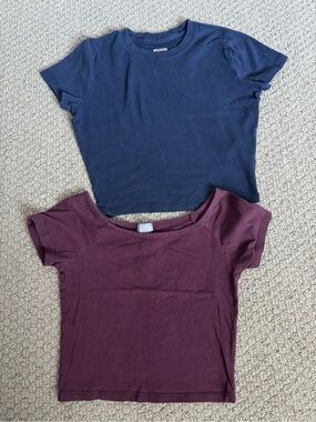 Tilly's Navy and Plum Cropped Short Sleeve Tops